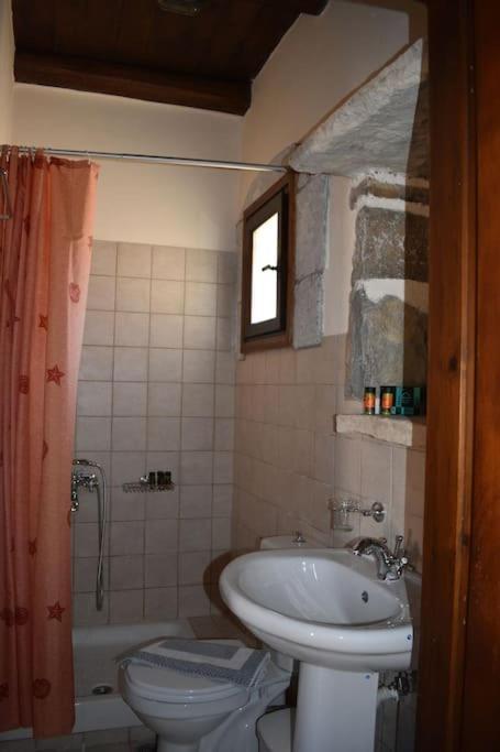 Traditional Villa With Pool In Sfakia Ίμβρος Εξωτερικό φωτογραφία