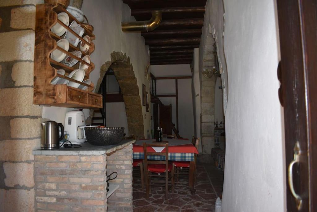 Traditional Villa With Pool In Sfakia Ίμβρος Εξωτερικό φωτογραφία