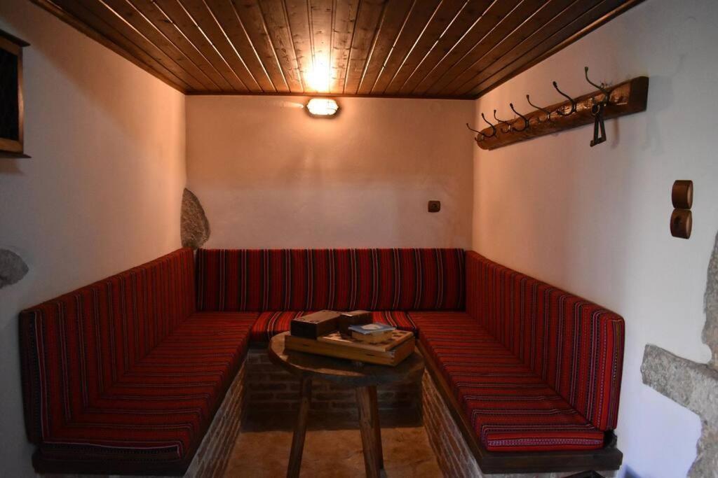 Traditional Villa With Pool In Sfakia Ίμβρος Εξωτερικό φωτογραφία
