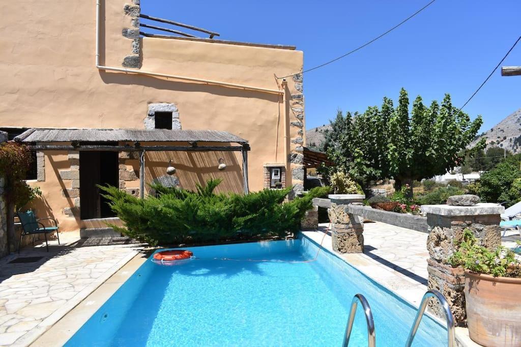 Traditional Villa With Pool In Sfakia Ίμβρος Εξωτερικό φωτογραφία